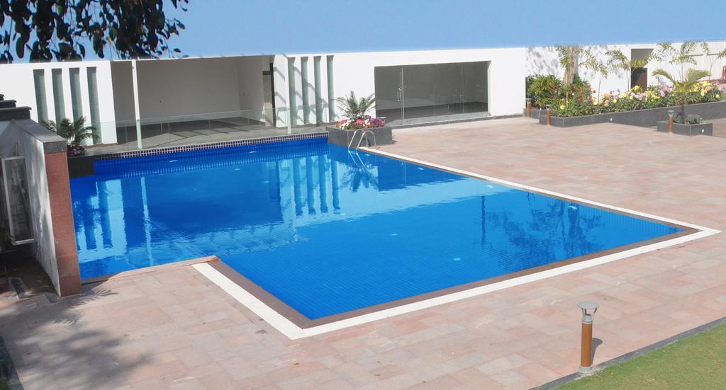 Chanakya Bnr Hotel Ranchi Buitenkant foto