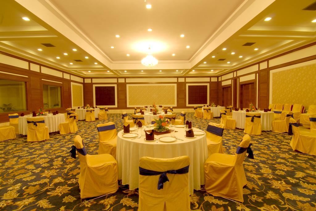Chanakya Bnr Hotel Ranchi Buitenkant foto