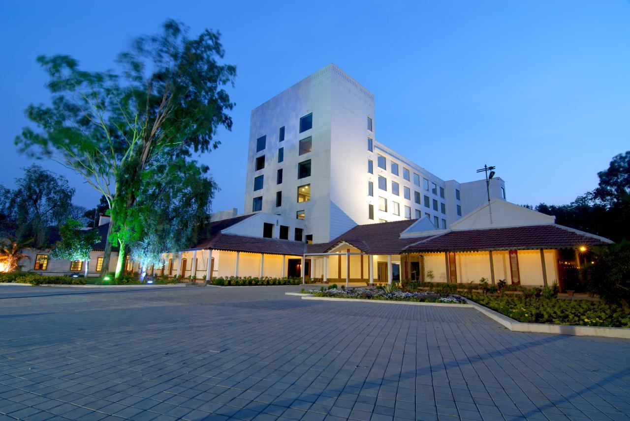 Chanakya Bnr Hotel Ranchi Buitenkant foto